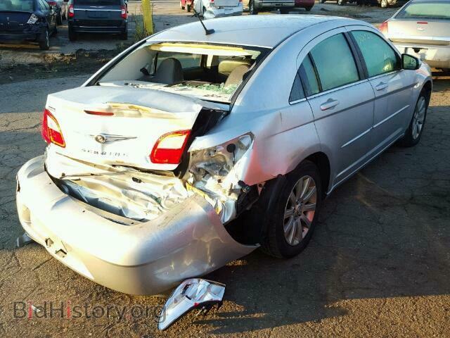 2010 CHRYSLER SEBRING - VIN: 1C3CC5FD2AN194812 - Фото 4