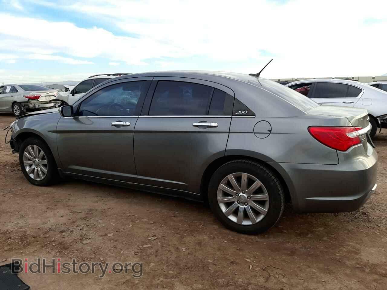 2013 CHRYSLER 200 - VIN: 1C3CCBCG8DN608029 - Photo 2