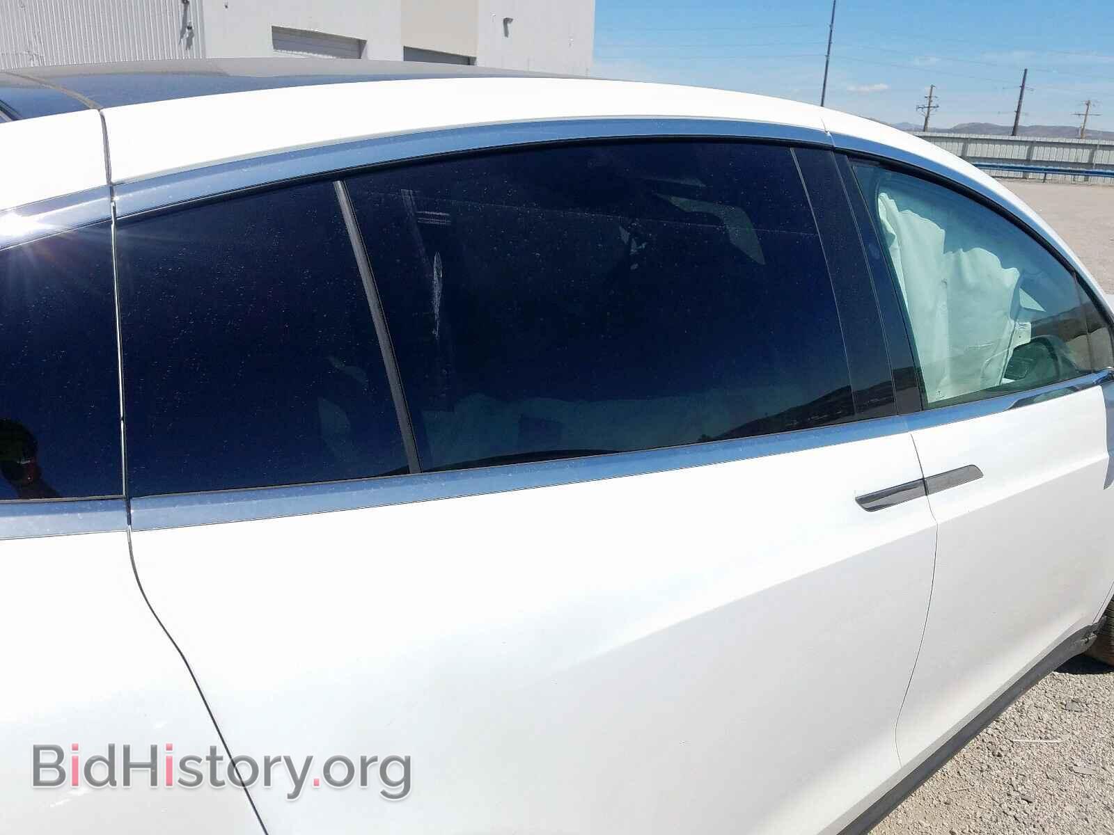 2020 TESLA MODEL X - VIN: 5YJXCDE24LF235160 - Фото 6
