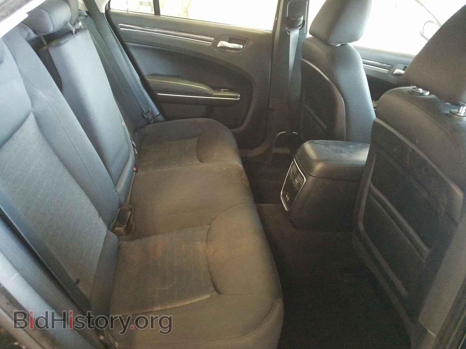 2019 CHRYSLER 300 - VIN: 2C3CCAAGXKH568913 - Фото 6