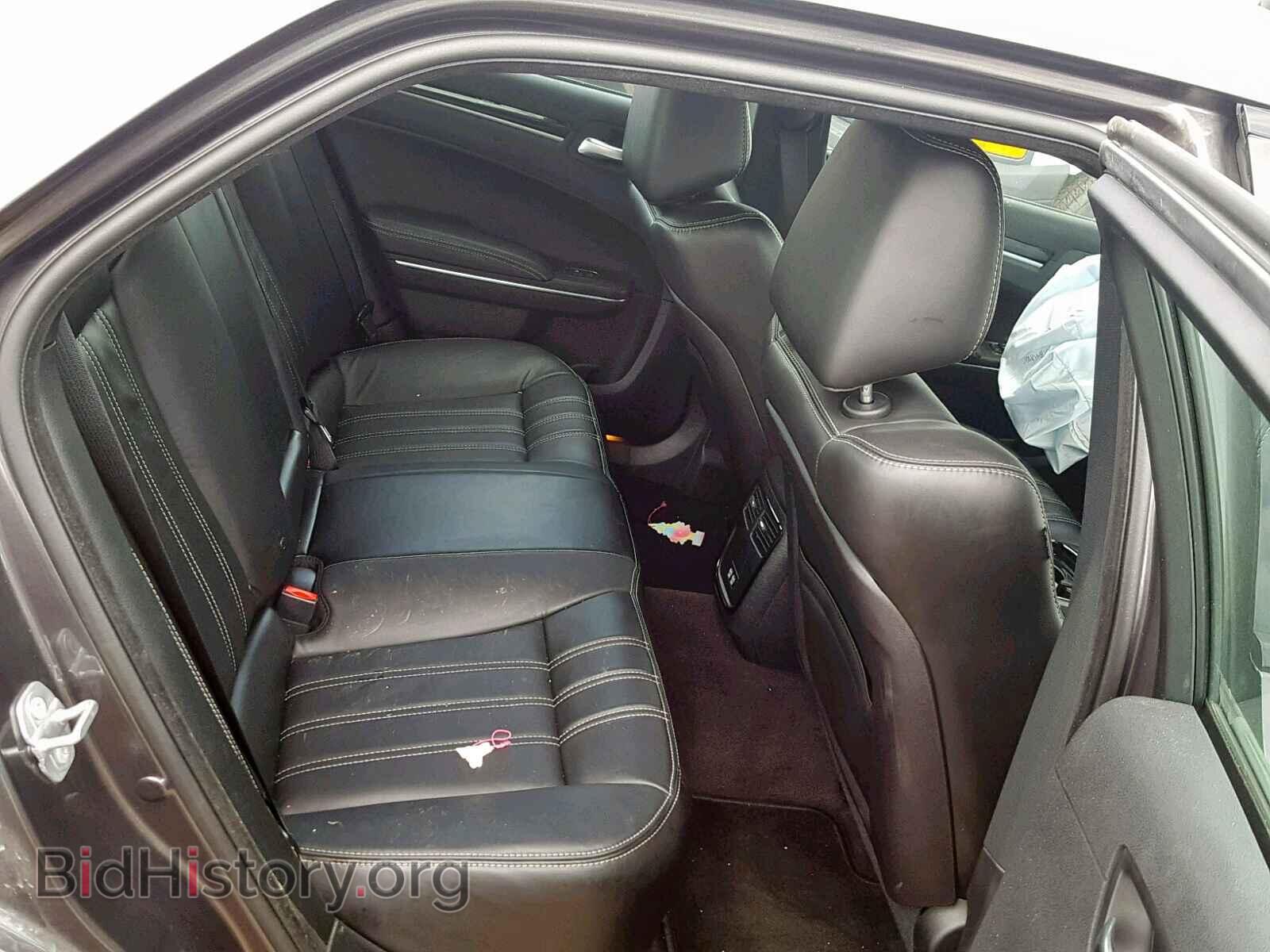 2018 CHRYSLER 300 - VIN: 2C3CCAGG7JH149424 - Photo 6