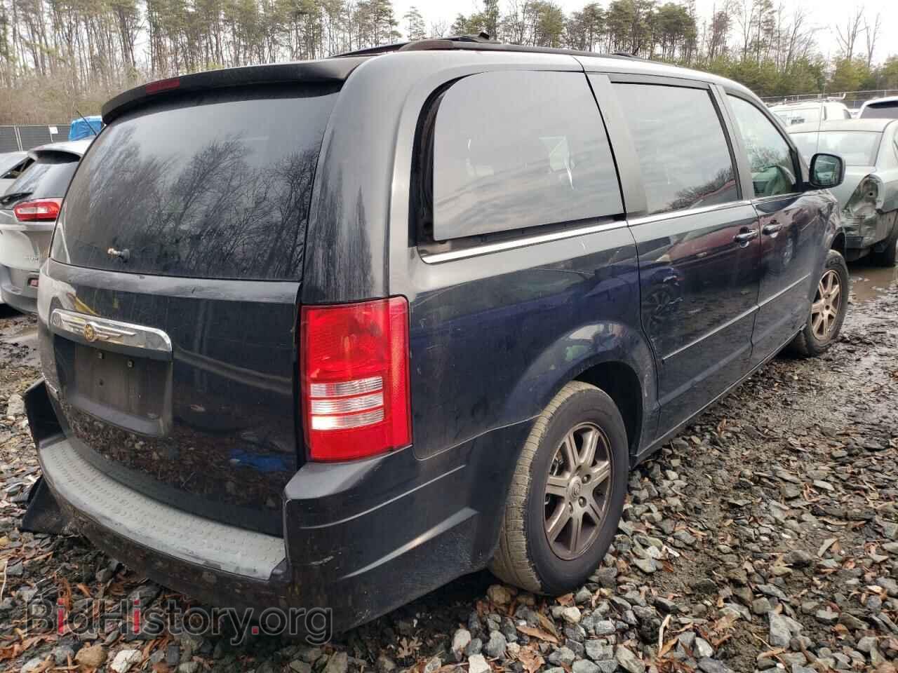 2008 CHRYSLER MINIVAN - VIN: 2A8HR54P48R651431 - Фото 3