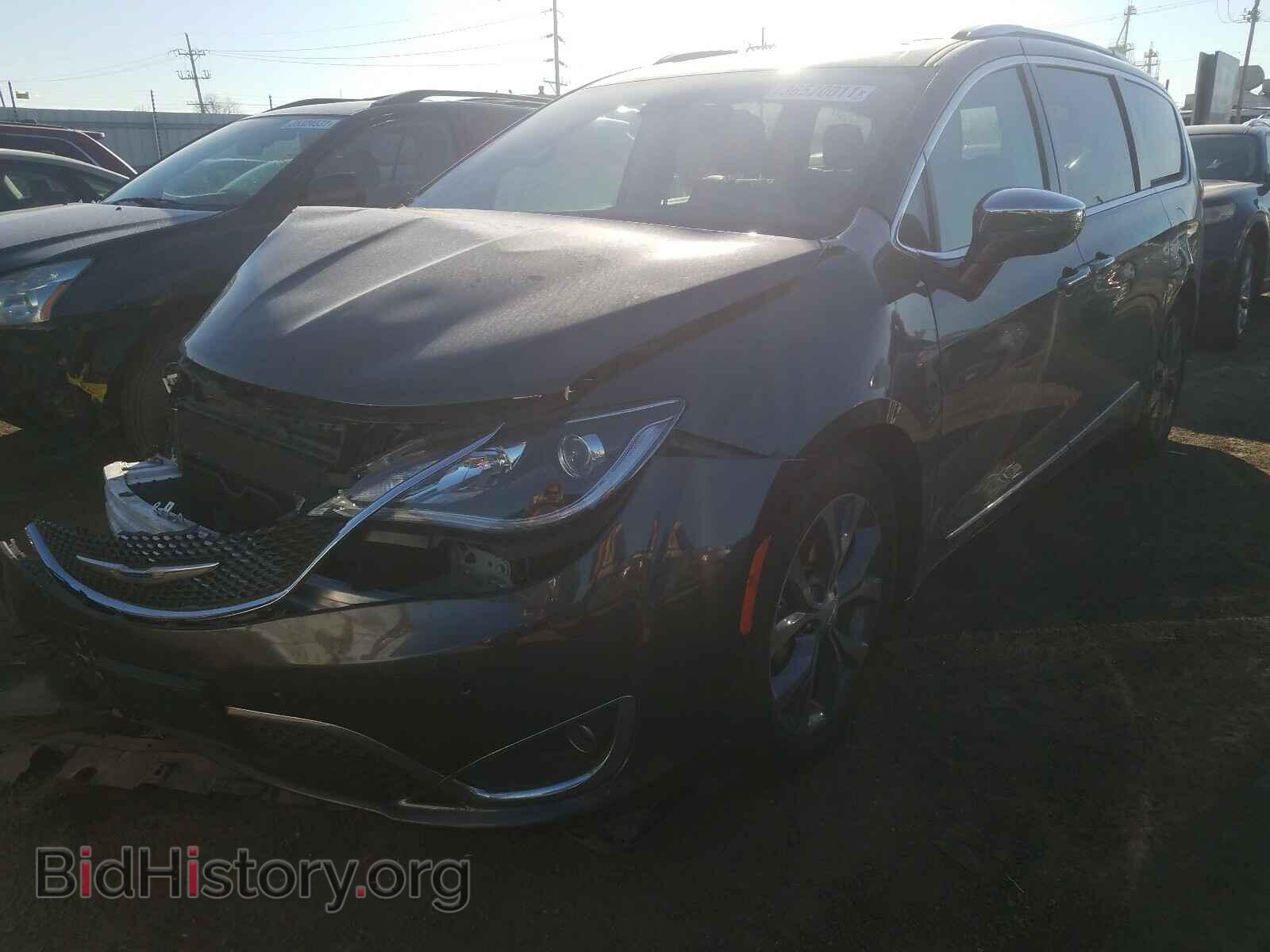2018 CHRYSLER PACIFICA - VIN: 2C4RC1GG3JR334070 - Фото 2