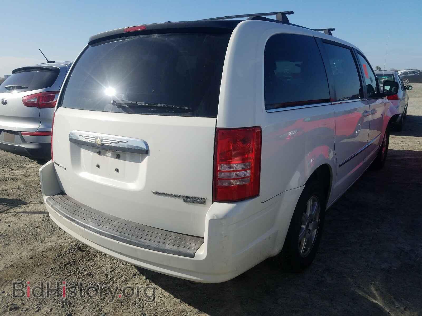2010 CHRYSLER MINIVAN - VIN: 2A4RR5D13AR270578 - Фото 4
