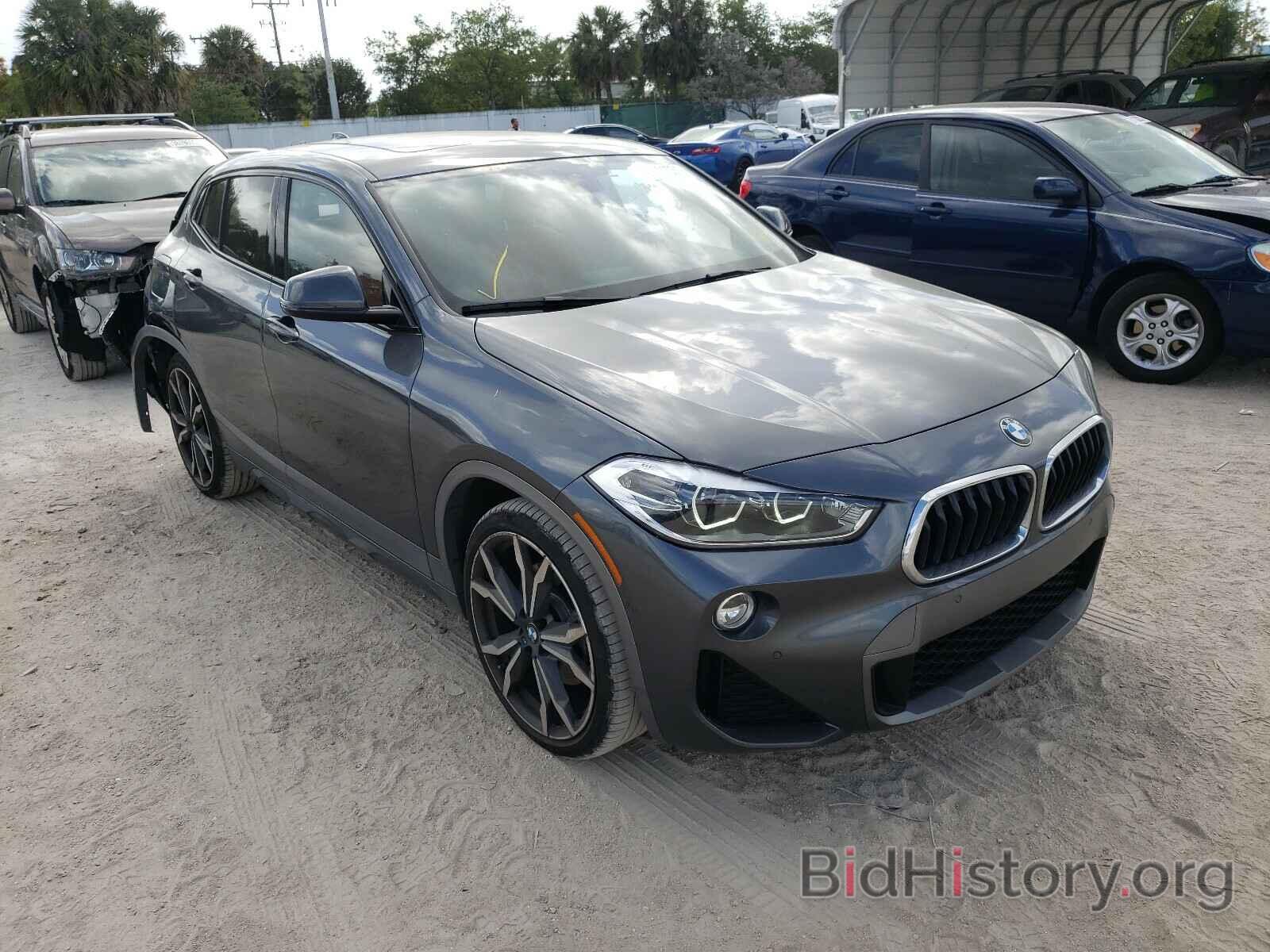 Фотография WBXYJ3C37JEB37924 - BMW X2 2018