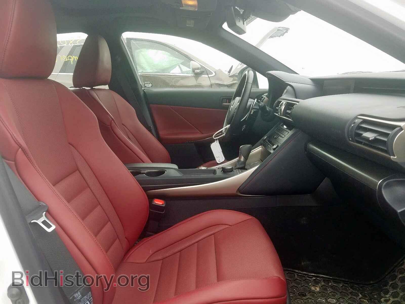 2018 LEXUS IS - VIN: JTHC81D29J5030401 - Фото 5