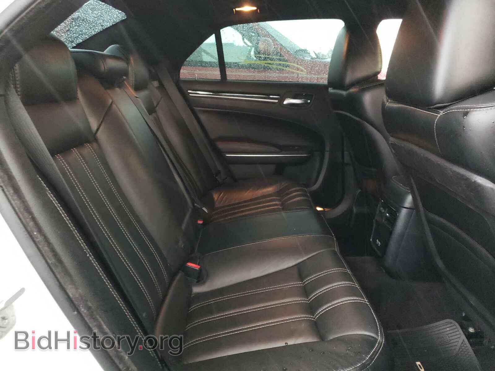 2018 CHRYSLER 300 - VIN: 2C3CCABTXJH142908 - Фото 6