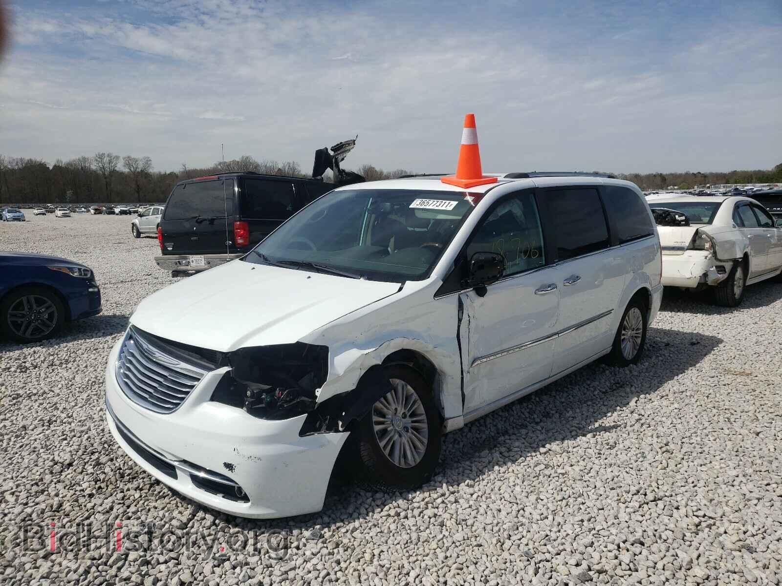 2014 CHRYSLER MINIVAN - VIN: 2C4RC1GG0ER284900 - Photo 2