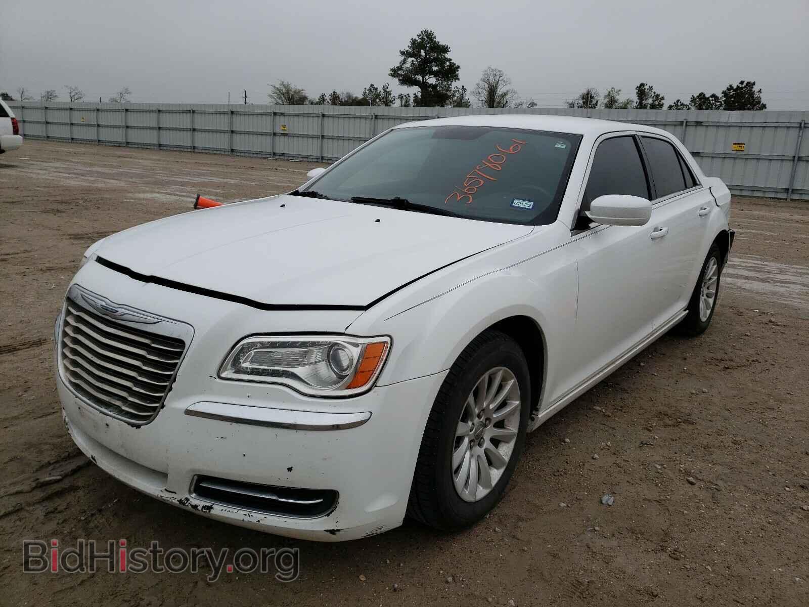 2012 CHRYSLER 300 - VIN: 2C3CCAAG5CH116403 - Photo 2