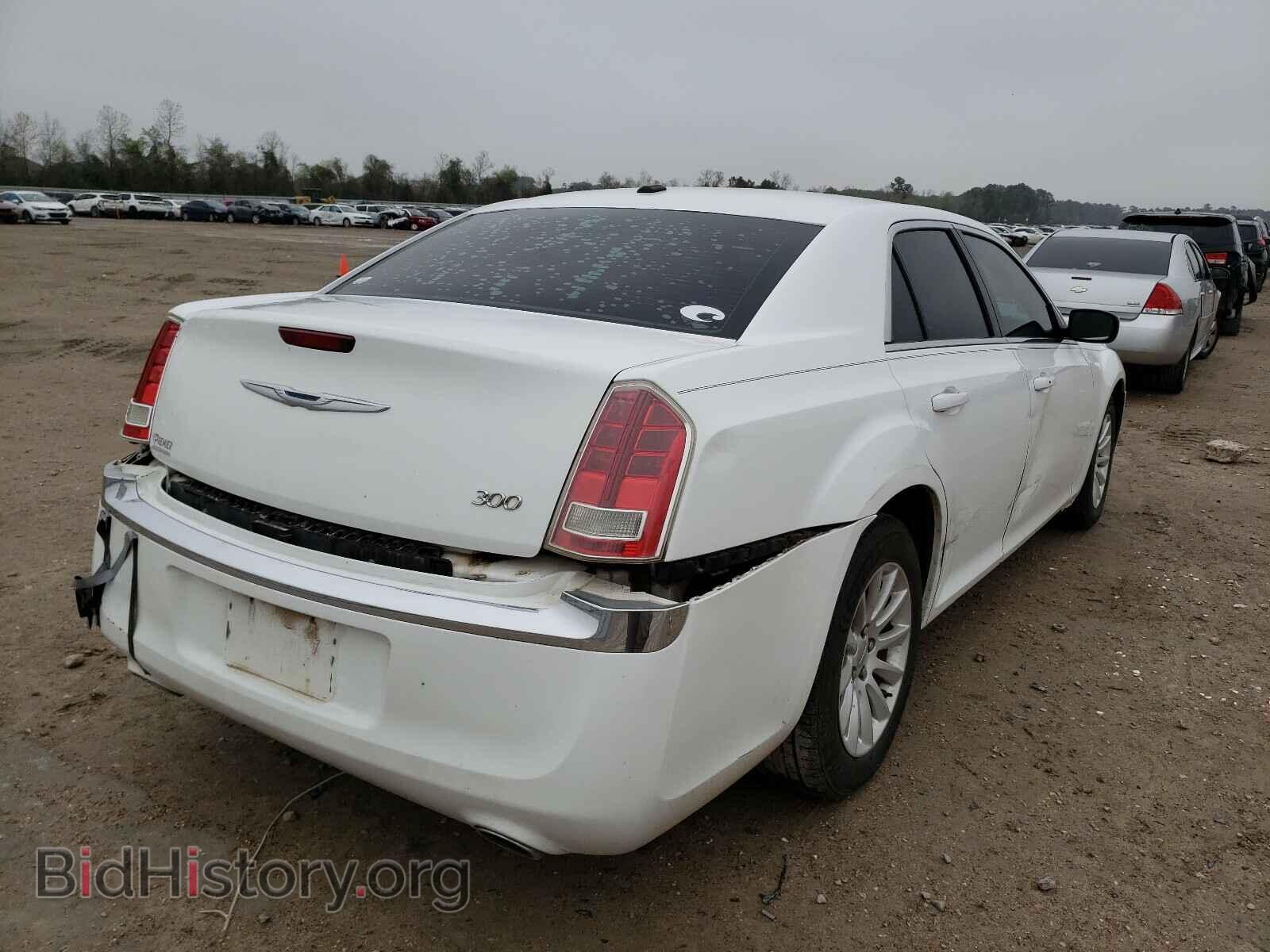 2012 CHRYSLER 300 - VIN: 2C3CCAAG5CH116403 - Photo 4