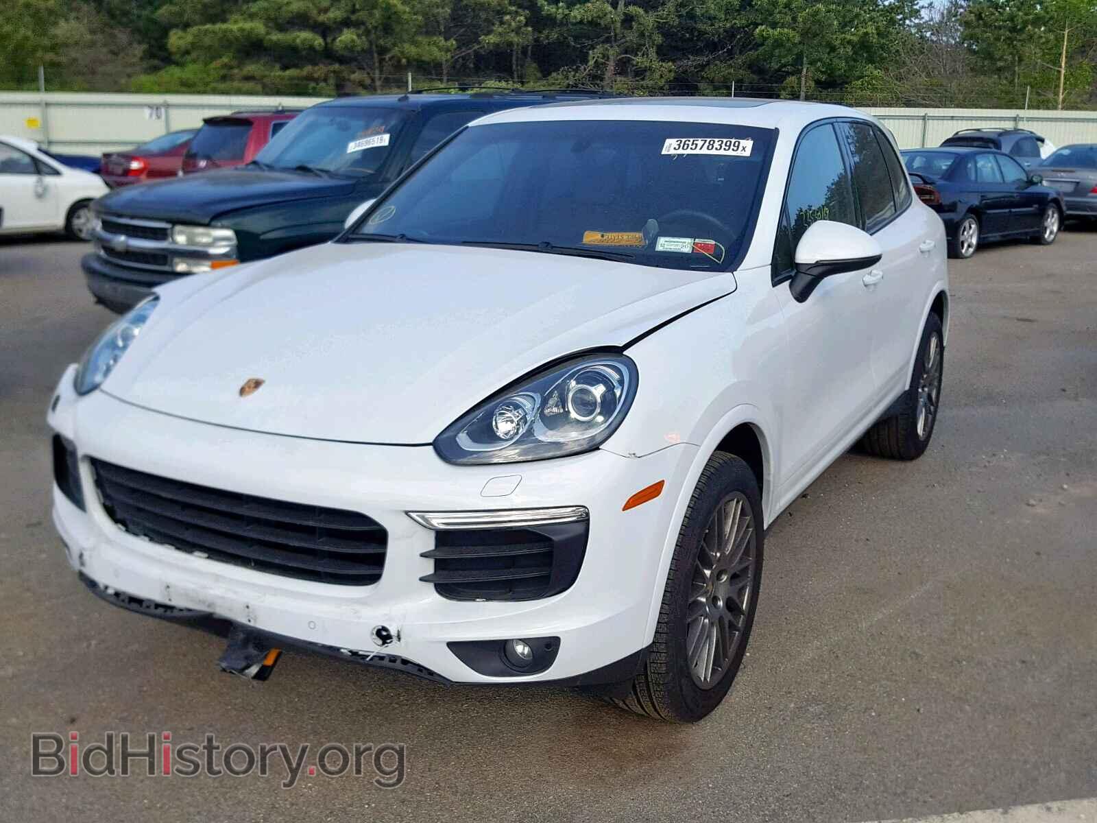 2017 PORSCHE CAYENNE - VIN: WP1AA2A21HKA86656 - Фото 2