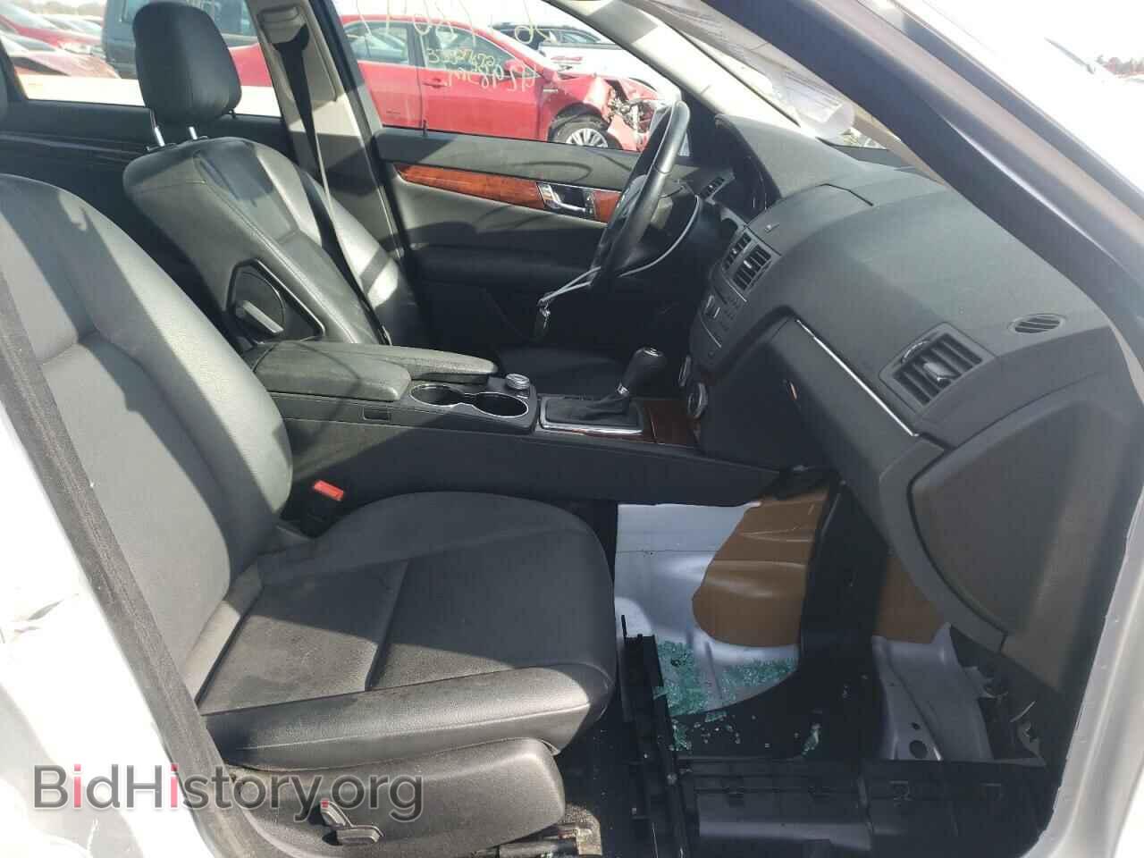 2011 MERCEDES-BENZ C-CLASS - VIN: WDDGF8BBXBR149014 - Фото 5