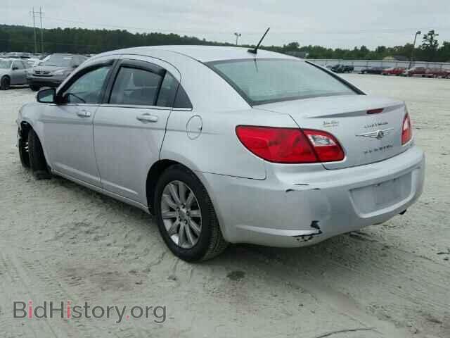 2010 CHRYSLER SEBRING - VIN: 1C3CC5FB3AN133659 - Фото 3