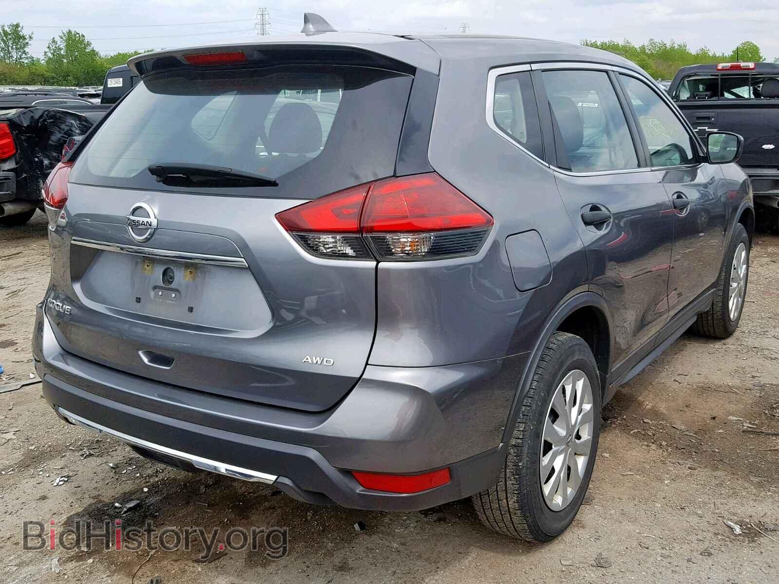 2017 NISSAN ROGUE S - VIN: KNMAT2MV6HP514130 - Фото 4