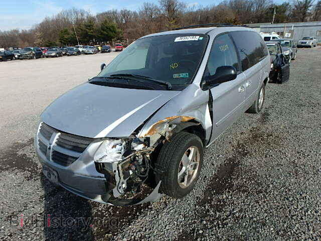 2005 DODGE CARAVAN - VIN: 2D4GP44L55R477738 - Фото 2