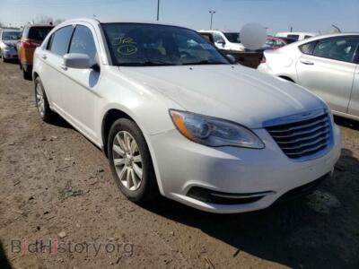 2013 Chrysler 200 200 Tourin, белый — VIN 1C3CCBBB1DN629195, Copart