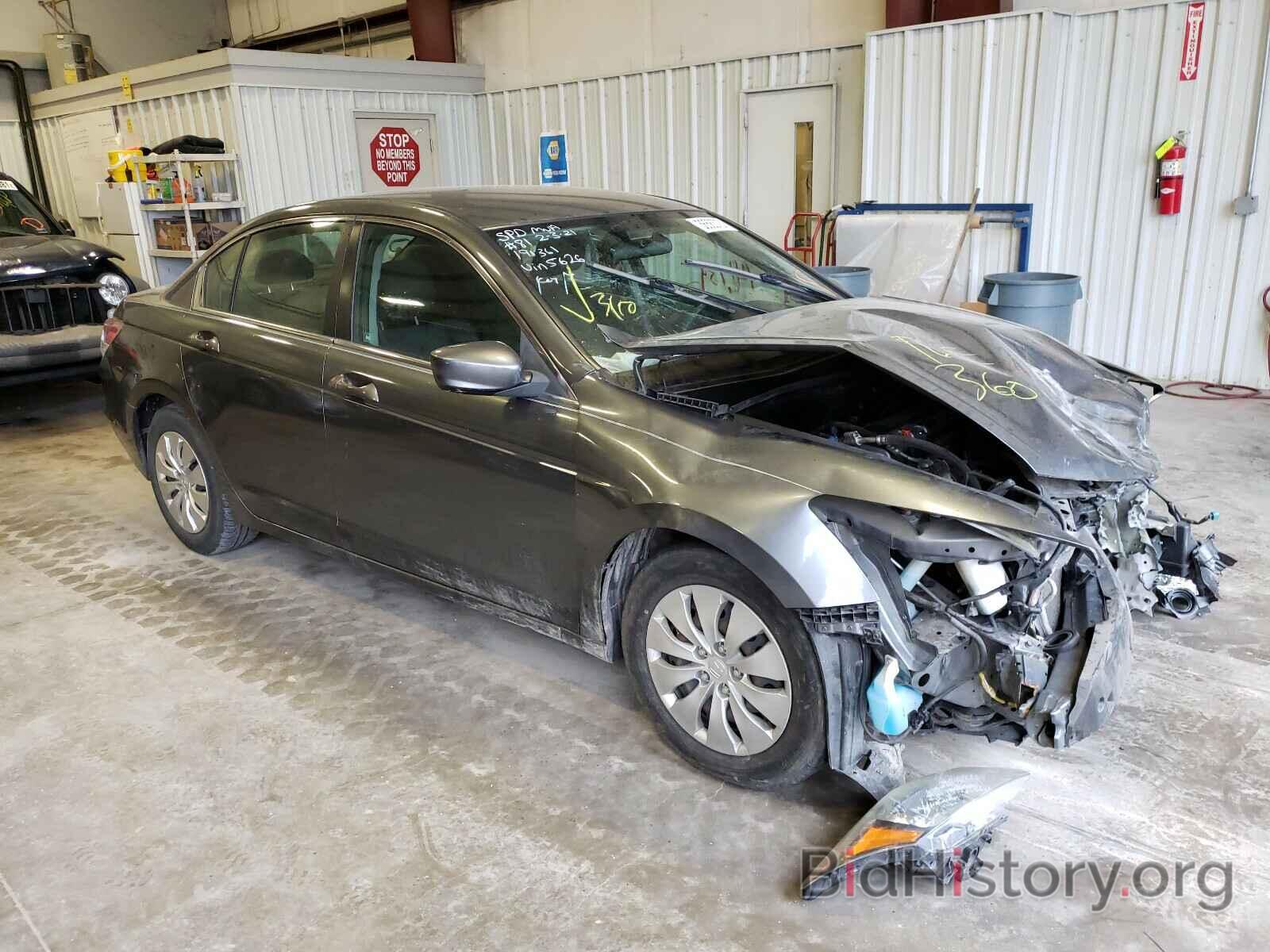 Photo 1HGCP2F31CA165626 - HONDA ACCORD 2012