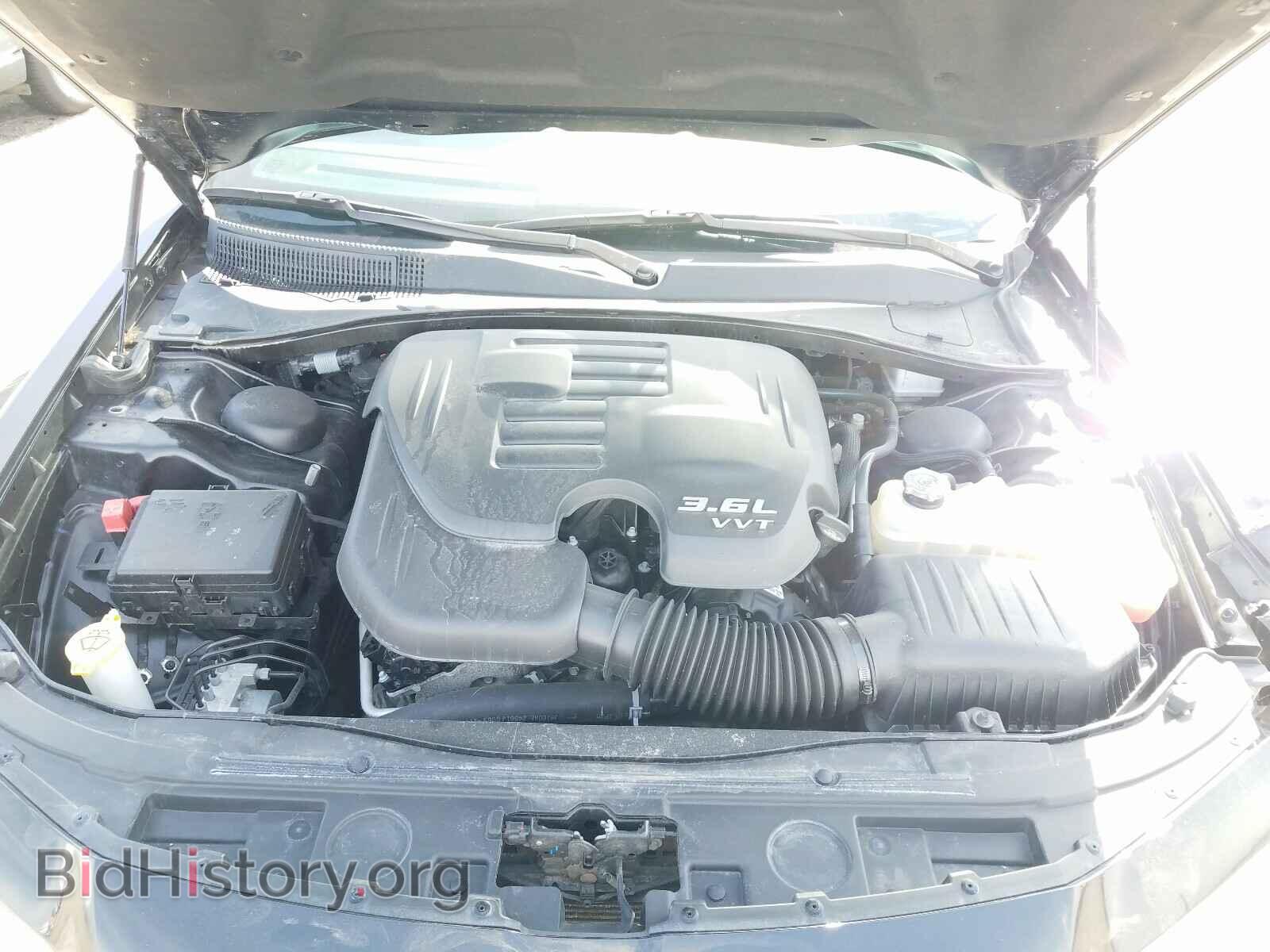 2019 CHRYSLER 300 - VIN: 2C3CCAGG2KH586099 - Фото 7