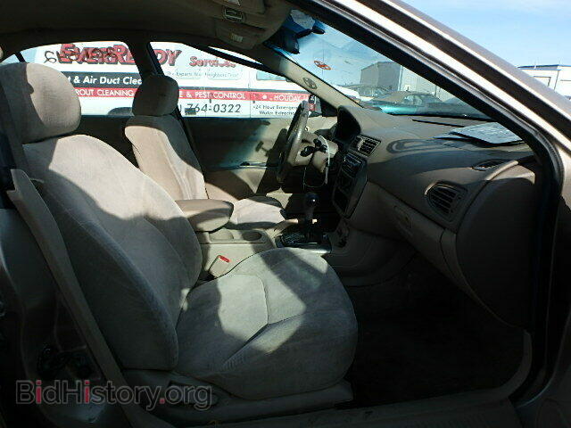 2002 MITSUBISHI GALANT - VIN: 4A3AA46G32E118379 - Фото 5