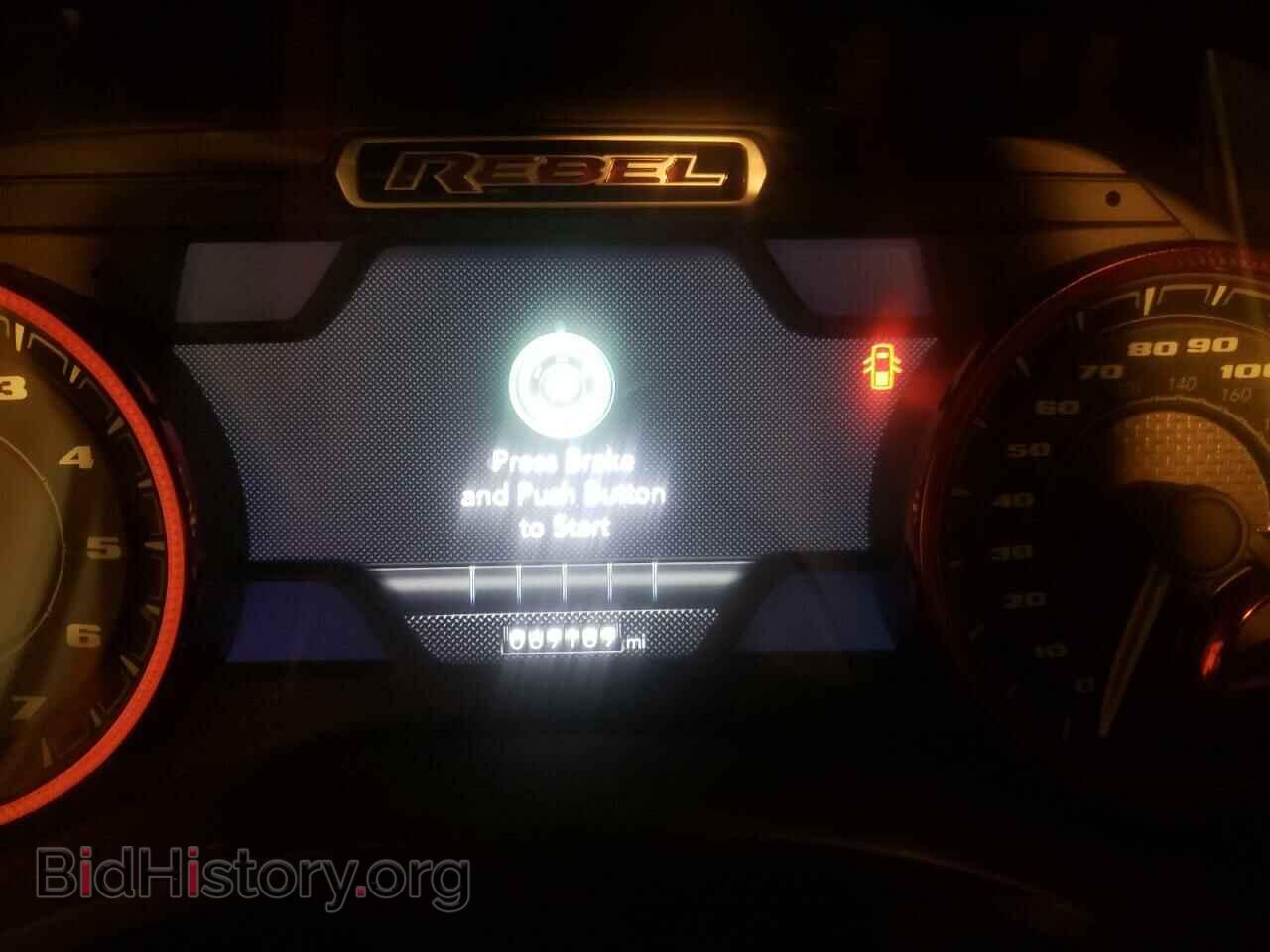 2019 RAM 1500 - VIN: 1C6SRFLTXKN721804 - Фото 9