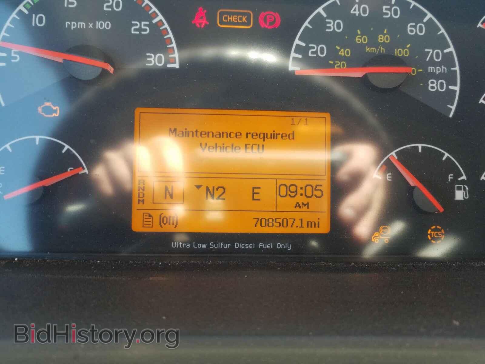 2013 VOLVO VN - VIN: 4V4NC9EJ2DN562000 - Фото 8