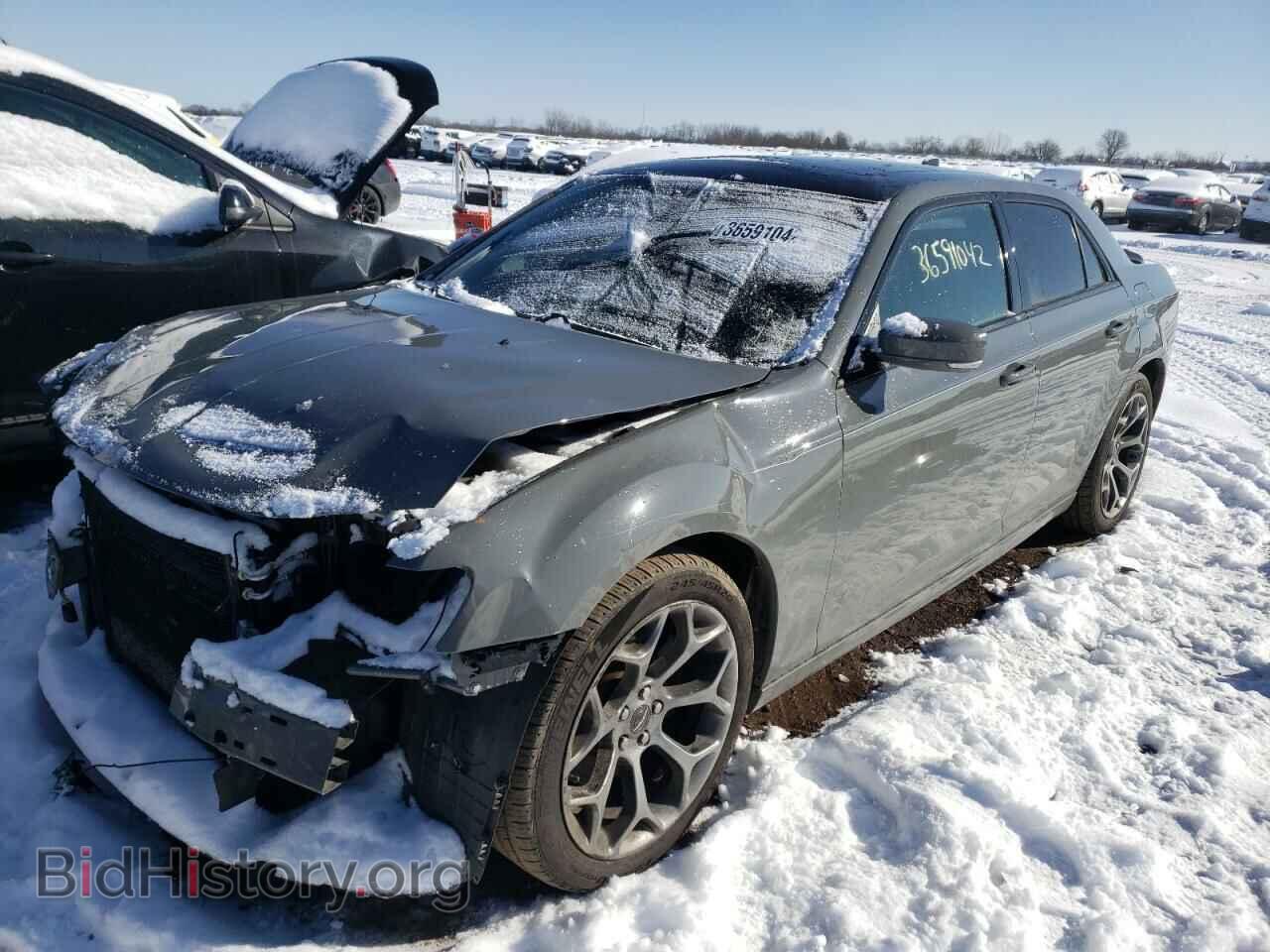 2017 CHRYSLER 300 - VIN: 2C3CCABT7HH512206 - Фото 2