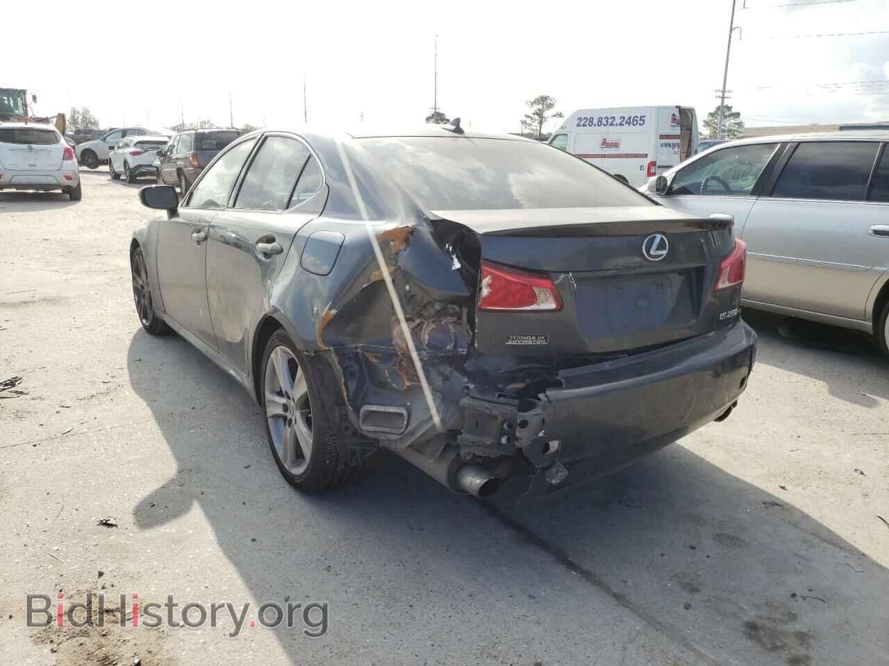 2011 LEXUS IS - VIN: JTHBF5C26B5148935 - Photo 3