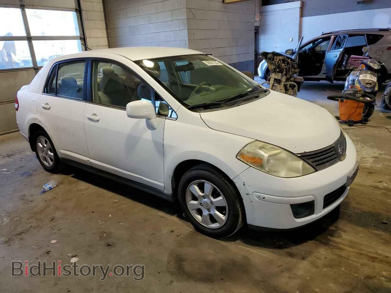 2007 NISSAN VERSA - VIN: 3N1BC11E77L448235 - Фото 4