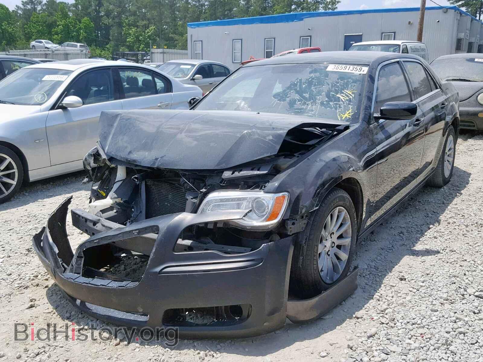 2012 CHRYSLER 300 - VIN: 2C3CCAAG3CH113807 - Photo 2