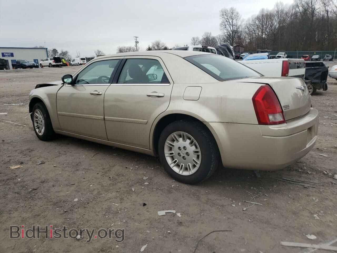 2006 CHRYSLER 300 - VIN: 2C3KA43RX6H297875 - Фото 2