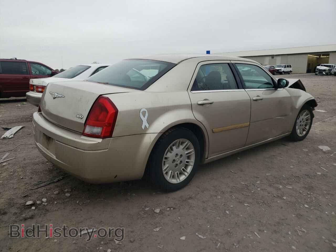 2006 CHRYSLER 300 - VIN: 2C3KA43RX6H297875 - Фото 3