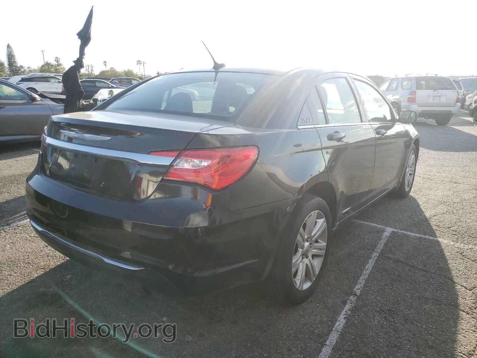 2013 CHRYSLER 200 - VIN: 1C3CCBAB3DN764311 - Фото 4