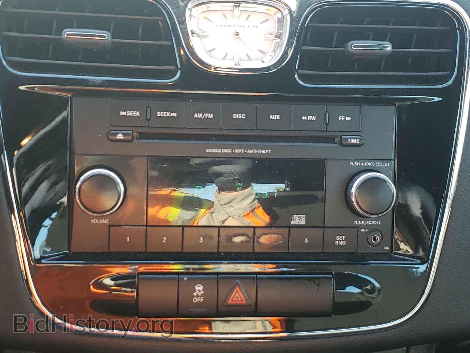 2013 CHRYSLER 200 - VIN: 1C3CCBAB3DN764311 - Фото 9