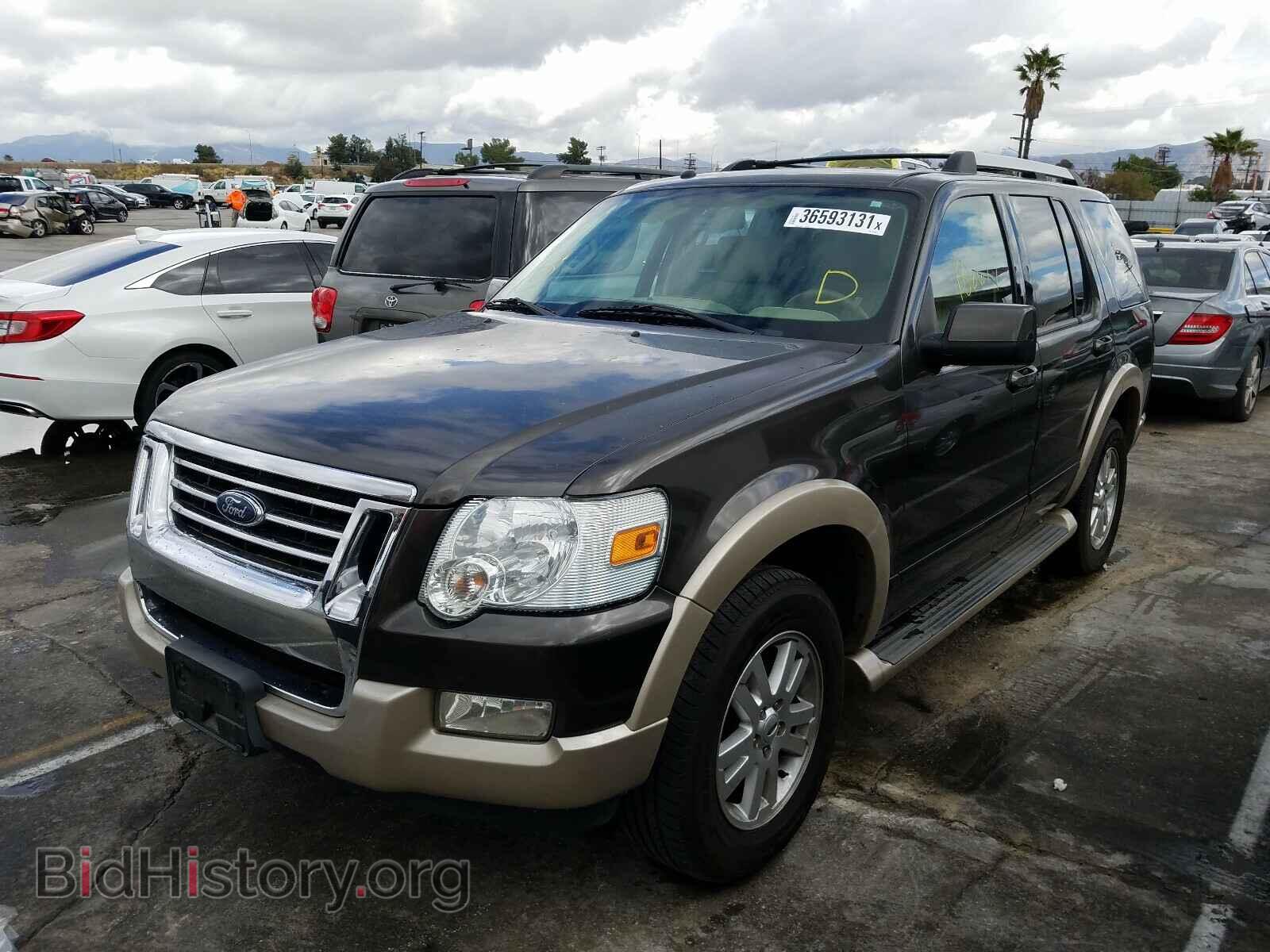 2006 FORD EXPLORER - VIN: 1FMEU64E86UB68243 - Фото 2