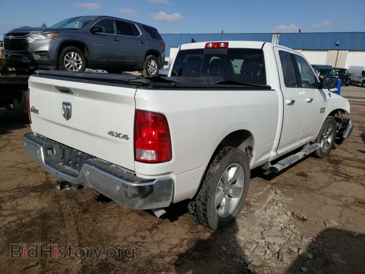 2018 RAM 1500 - VIN: 1C6RR7GG2JS228930 - Фото 4