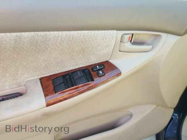 2003 TOYOTA COROLLA - VIN: JTDBR32E532002196 - Фото 9