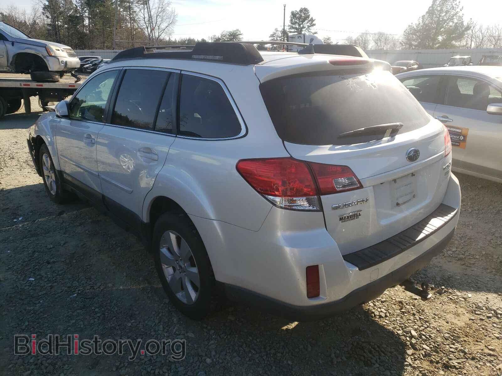 2011 SUBARU OUTBACK - VIN: 4S4BRBKC6B3422935 - Photo 3