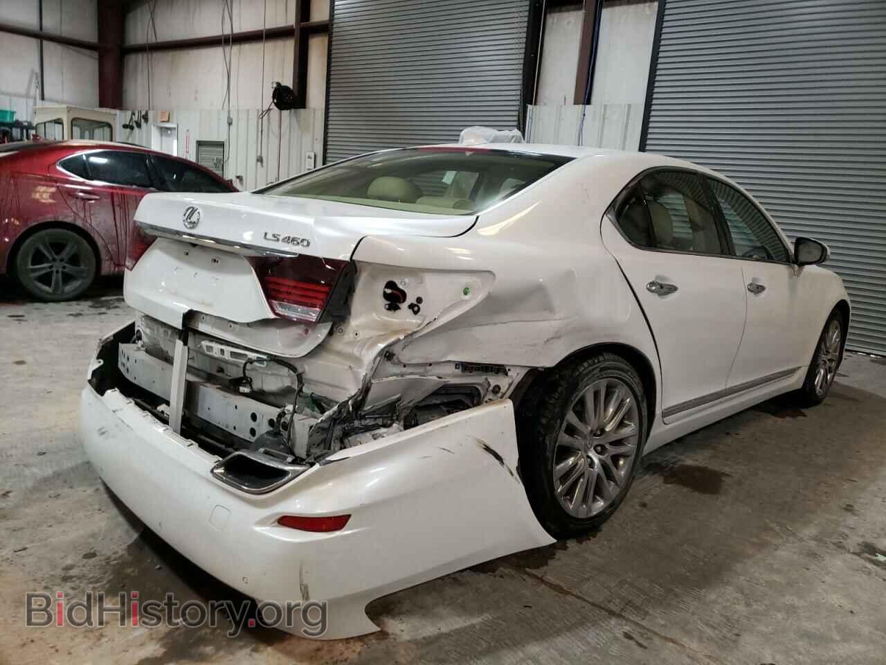2016 LEXUS LS460 - VIN: JTHBL5EF6G5142049 - Photo 4