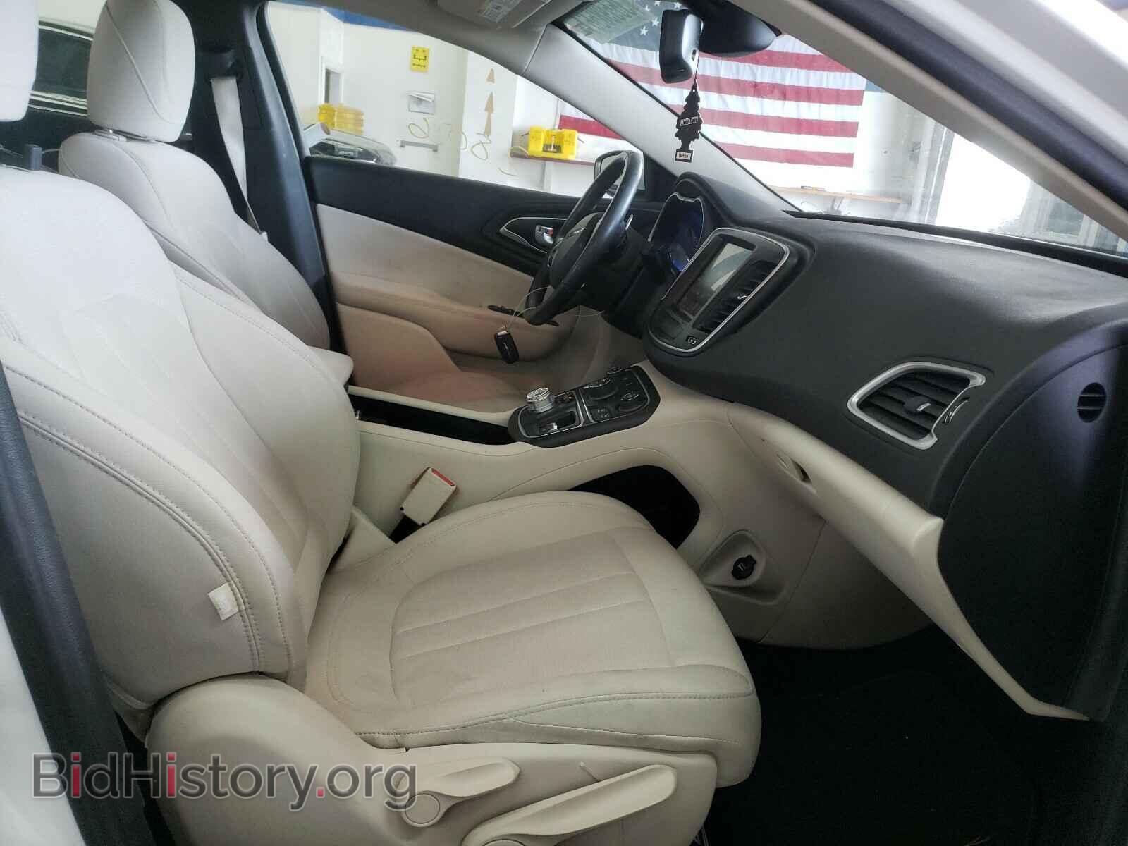 2016 CHRYSLER 200 - VIN: 1C3CCCAG8GN166902 - Фото 5