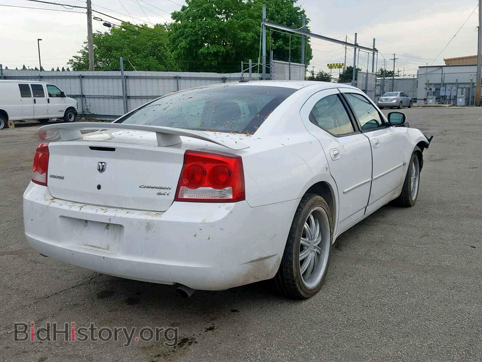 2010 DODGE CHARGER - VIN: 2B3CA3CV5AH285988 - Фото 4