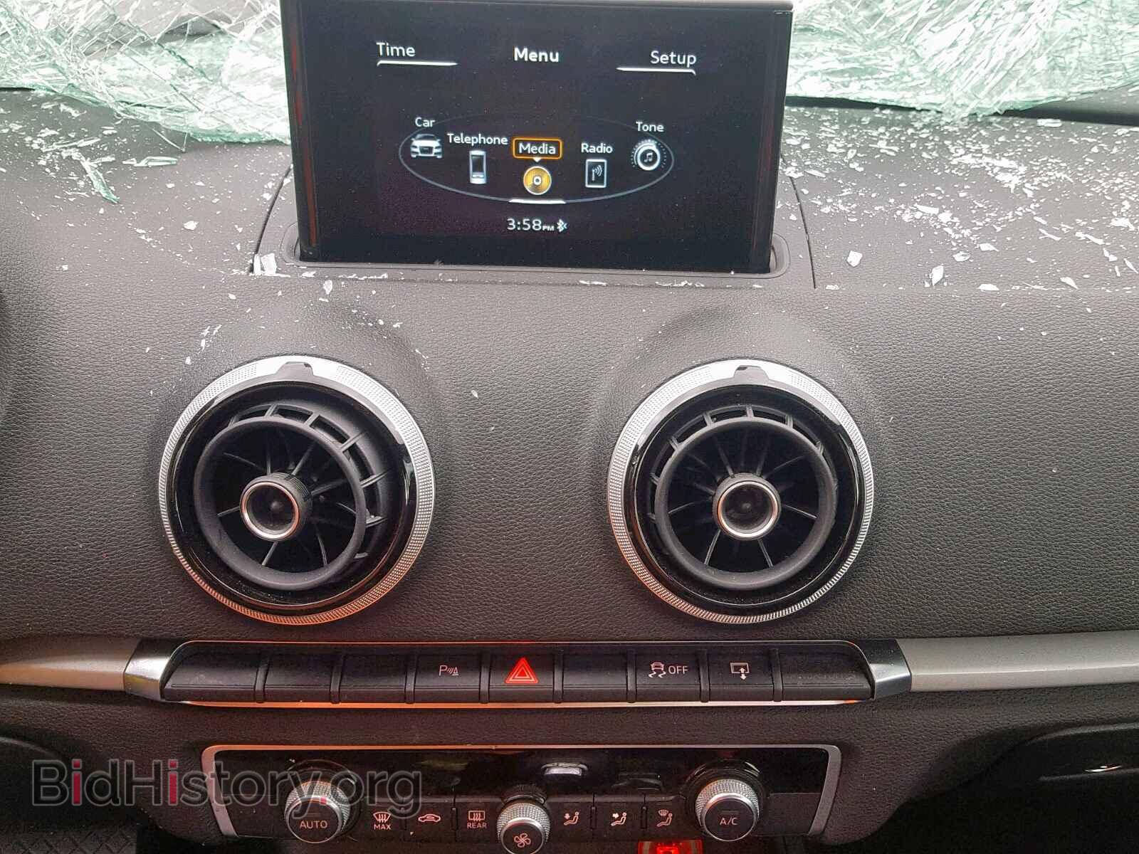 2016 AUDI A3 - VIN: WAUA7GFFXG1037952 - Фото 9