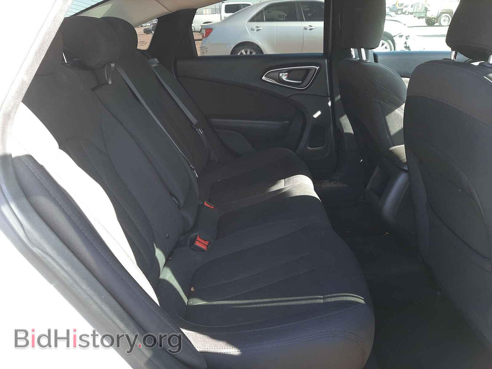2015 CHRYSLER 200 - VIN: 1C3CCCAB5FN746885 - Photo 6