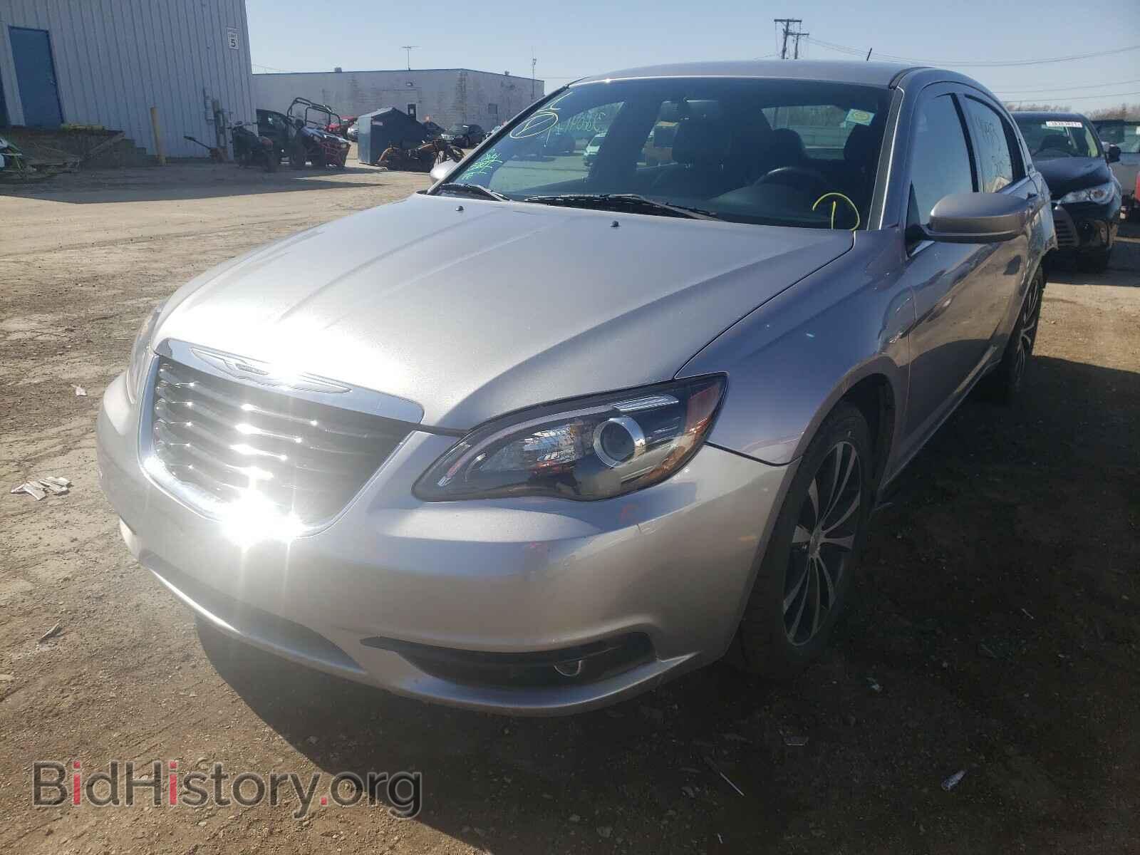 2014 CHRYSLER 200 - VIN: 1C3CCBCG3EN199245 - Фото 2