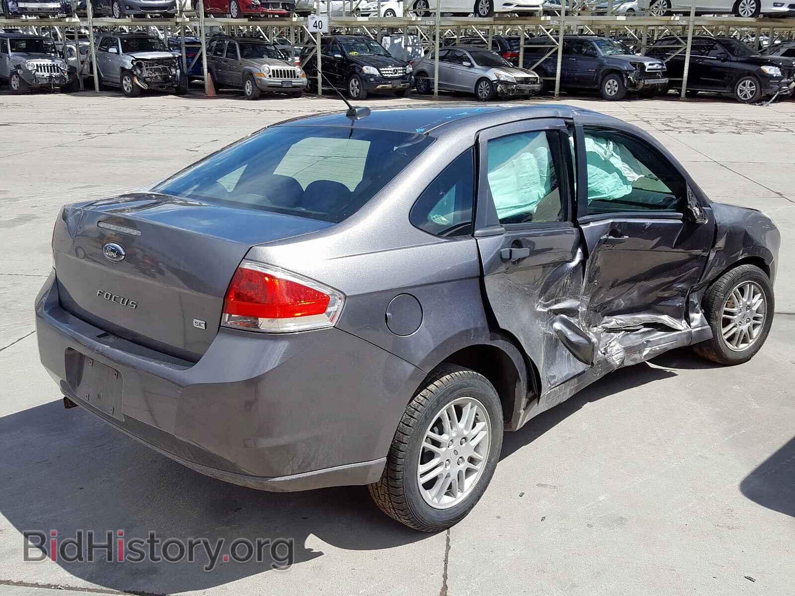 2011 FORD FOCUS - VIN: 1FAHP3FN4BW130176 - Фото 4