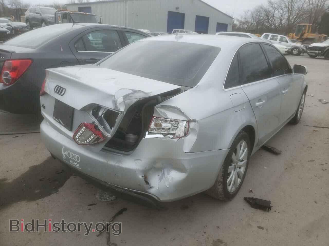 2011 AUDI A4 - VIN: WAUFFAFL3BN033173 - Фото 4