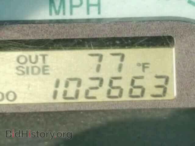 2003 TOYOTA COROLLA - VIN: 2T1BR32E43C001333 - Фото 8