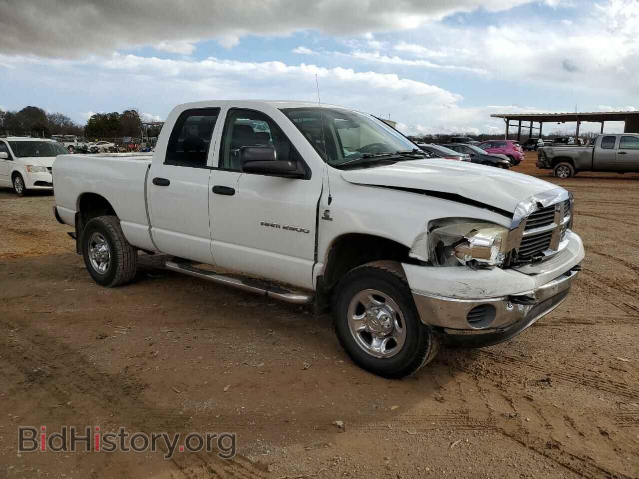 2006 DODGE RAM 2500 - VIN: 1D7KS28CX6J131720 - Фото 4