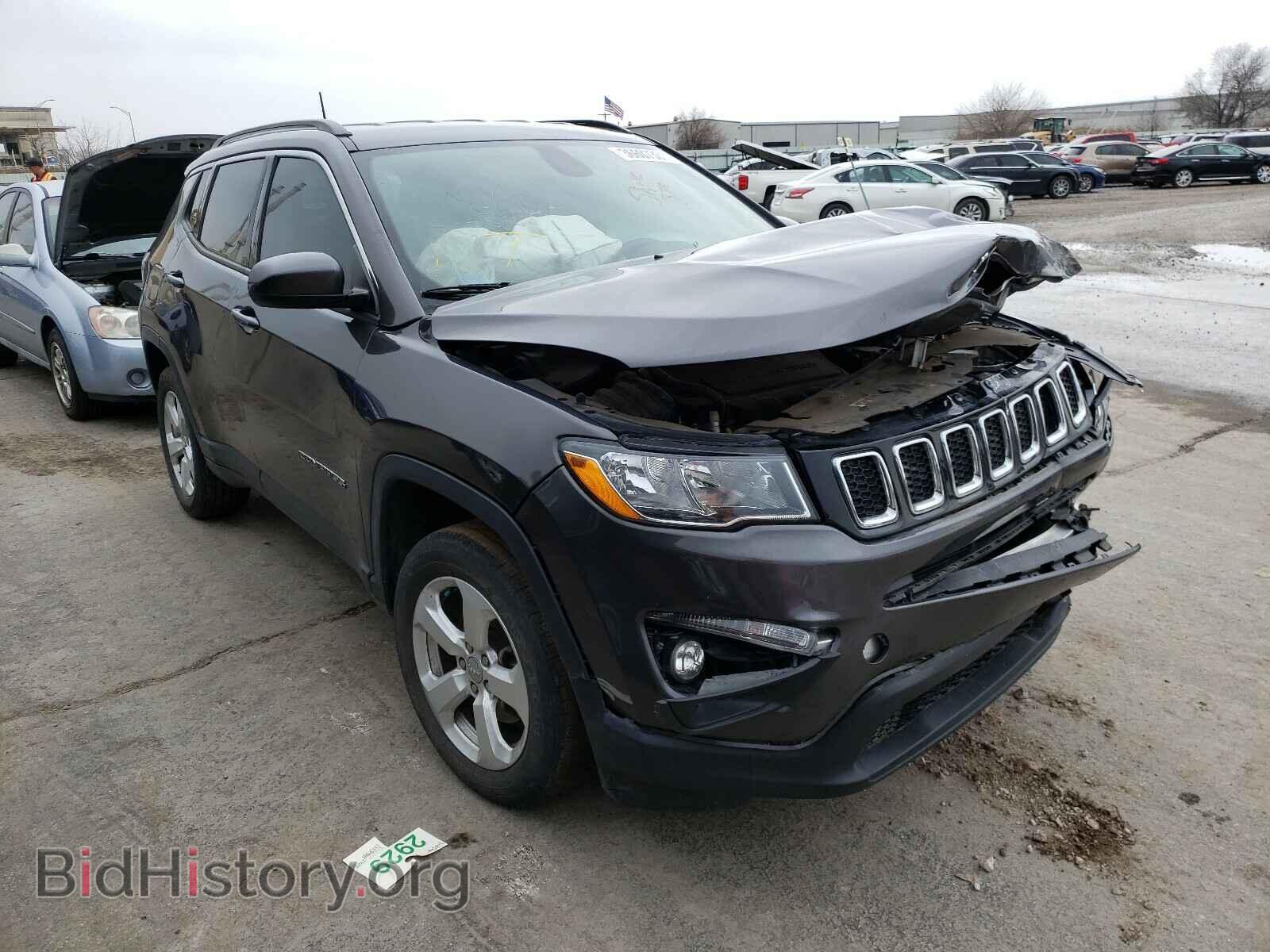 Фотография 3C4NJDBB1HT692535 - JEEP COMPASS 2017