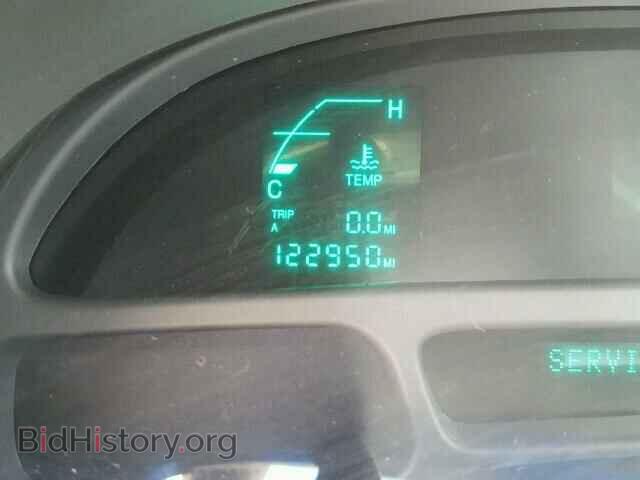 2004 CADILLAC DEVILLE - VIN: 1G6KD54Y94U251840 - Photo 8