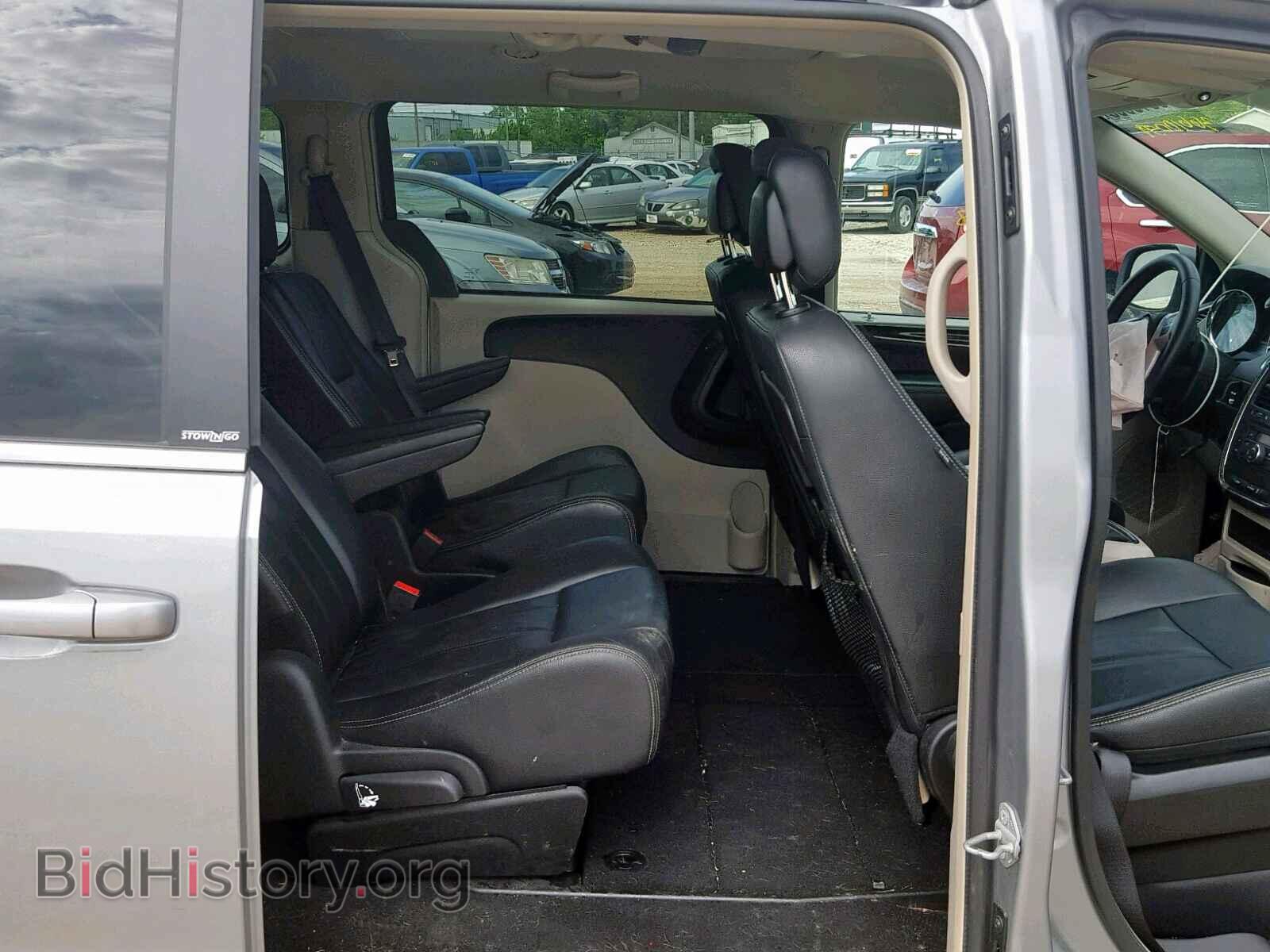 2014 CHRYSLER TOWN & COU - VIN: 2C4RC1BG7ER269351 - Фото 6
